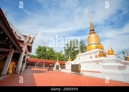 Phra That Sawi ist eines der Reiseziele in Wat Phra That Sawi Chumphon Provinz, Thailand. Stockfoto