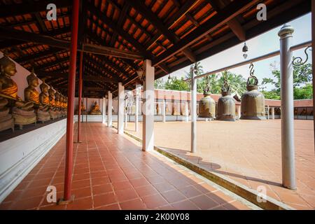 Phra That Sawi ist eines der Reiseziele in Wat Phra That Sawi Chumphon Provinz, Thailand. Stockfoto