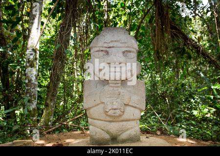 Kolumbien, San Agustin, der Wald der Statuen oder Bosque de las Estatuas im Parque Arqueologico de San Agustin oder der Archäologische Park San Agustin Stockfoto