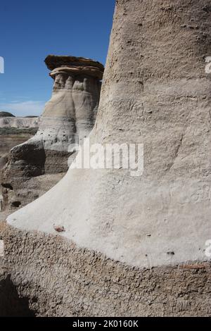 Eine Aufnahme der Hoodoo-Felsen oder geologischen Formationen in der Nähe von Drumheller Alberta Canada. Stockfoto