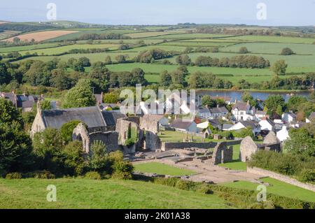 St Dogmaels Stadt, Abbey and River Teifi, Pembrokeshire, Wales, Großbritannien, Europa Stockfoto