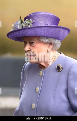 Vatikanstadt, Vatikan, 03. April 2014. Königin Elisabeth II. Trifft Papst Franziskus zu einer privaten Audienz im Vatikan. Quelle: Maria Grazia Picciarella/Alamy Live News Stockfoto