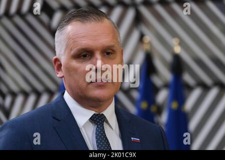 Brüssel, Belgien. 09. September 2022. Minister Bojan KOMER bei einem Treffen der EU-Energieminister, um am 9. September 2022 am EU-Hauptsitz in Brüssel, Belgien, Lösungen für steigende Energiepreise zu finden. Kredit: ALEXANDROS MICHAILIDIS/Alamy Live Nachrichten Stockfoto