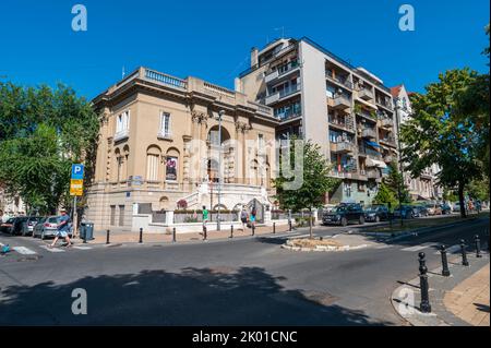 Belgrad, Serbien - 25. Juli 2022: Das Nikola Tesla Museum ist ein Wissenschaftsmuseum im Zentrum von Belgrad, Serbien Stockfoto