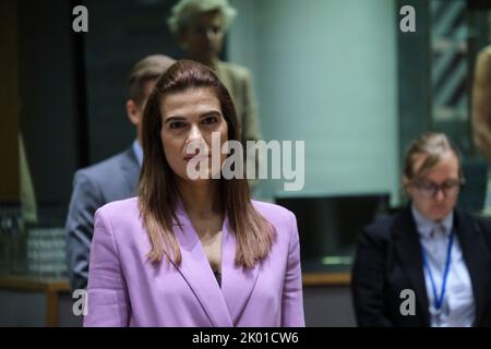 Brüssel, Belgien. 09. September 2022. Ministerin Natasa Pilides, während eines Treffens der EU-Energieminister, um am 9. September 2022 am EU-Hauptsitz in Brüssel, Belgien, Lösungen für steigende Energiepreise zu finden. Kredit: ALEXANDROS MICHAILIDIS/Alamy Live Nachrichten Stockfoto