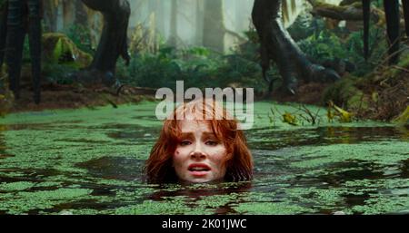 JURASSIC WORLD DOMINION (2022) BRYCE DALLAS HOWARD COLIN TREVORROW (DIR) UNIVERSAL PICORS/MOVIESTORE COLLECTION Stockfoto