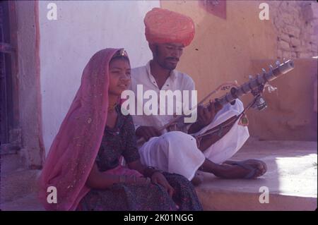 Sarangi-Spieler und -Sänger, Jaisalmer, Rajasthan Stockfoto