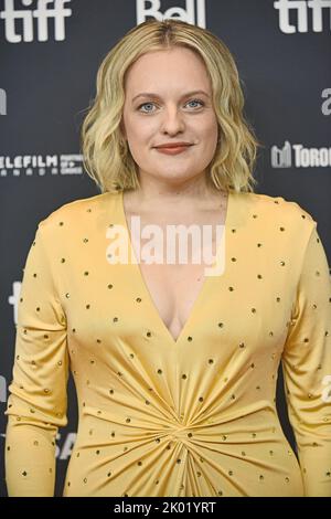 Toronto, Kanada. 08. September 2022. Die Schauspielerin Elisabeth Moss nimmt am Donnerstag, dem 8. September 2022, an der Vorführung von Hulus „The Handmaid's Tale“ beim Toronto International Film Festival im TIFF Bell Lightbox in Toronto, Kanada, Teil. Foto von Chris Chew/UPI Credit: UPI/Alamy Live News Stockfoto