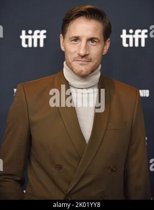 Toronto, Kanada. 08. September 2022. Der Schauspieler Sam Jaeger nimmt am Donnerstag, dem 8. September 2022, an der Vorführung von Hulus „The Handmaid's Tale“ beim Toronto International Film Festival im TIFF Bell Lightbox in Toronto, Kanada, Teil. Foto von Chris Chew/UPI Credit: UPI/Alamy Live News Stockfoto