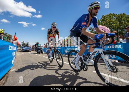 Der Belgier Tim Merlier von Alpecin-Deceuninck, abgebildet in Aktion während der Etappe 19 der Ausgabe 2022 der 'Vuelta a Espana', Rundfahrt durch Spanien, 138,3km mit Start und Ziel in Talavera de la Reina, Spanien, Freitag, 09. September 2022. BELGA FOTO DAVID PINTENS Stockfoto