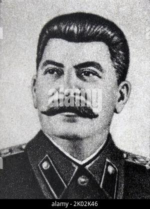 Joseph Vissarionovich Stalin (1878 - 1953) Sowjetpolitiker, der die Sowjetunion von Mitte 1920s bis zu seinem Tod im Jahr 1953 regierte. Er war Generalsekretär der Kommunistischen Partei der Sowjetunion (1922-1952) und Premierminister der Sowjetunion (1941-1953). Stockfoto