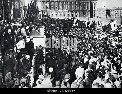 Wladimir Lenin hält eine Rede auf einer Sitzung, die der Verlegung des Denkmals für K. Liebknecht und R. Luxemburg auf dem Schlossplatz gewidmet ist. 1920, Juli 19. Petrograd. Original. Fotograf - Bulla V. K. Stockfoto