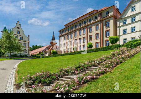 Das 1855 gegründete Kloster Bonlanden ist das Mutterhaus der ...