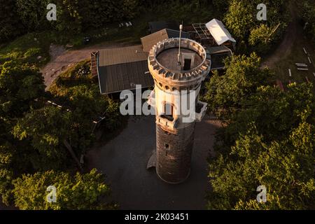 Deutschland, Thüringen, Ilmenau, Kickelhahn, Aussichtsturm, Bäume, Übersicht, Luftaufnahme Stockfoto