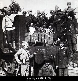 Soldaten der Roten Armee in einem gepanzerten Zug. 1918. Stockfoto