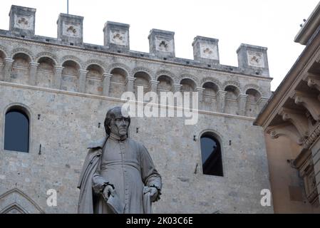 Palazzo Sambieni, Sitz der Banca Monte dei Paschi di Siena, älteste Bank der Welt, Siena, Toskana, Italien Stockfoto