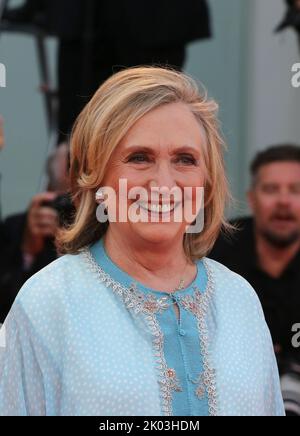 Venedig, Italien, 31.. August 2022, Hillary Clinton bei der Eröffnungszeremonie und der White Noise Gala mit rotem Teppich beim Filmfestival in Venedig 79. in Italien. Doreen Kennedy / Alamy Live News Stockfoto