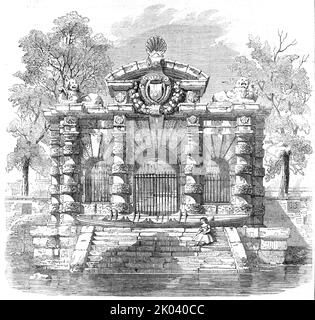The Water-Gate of York House, Buckingham-Street, Strand, 1854. York Watergate in Westminster, London, erbaut von George Villiers, c1626. „Das Wassertor... ist aus Portland-Stein: An der Vorderseite, gegenüber der Buckingham-Street, sind drei Bögen mit Pilastern flankiert, die eine Entablatur und vier Kugeln unterstützen; Über den Schlüsseln der Bögen sind Schilde, die an den Seiten mit Ankern modelliert, und die in der Mitte mit den Armen von Villiers, die die der Familie der Manners eintreiben. Auf dem Fries steht das Motto der Villiers ... das Flussufer ... hat einen großen Torbogen, der sich über Stufen zum Wasser öffnet; auf jedem Stockfoto