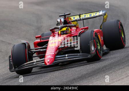 Monza, Italien. 27. Januar 2022. #16 Charles Leclerc, Scuderia Ferrari während des italienischen GP, 8-11. September 2022 auf der Rennstrecke in Monza, Formel-1-Weltmeisterschaft 2022. 09/09/2022 Foto Federico Basile/Insidefoto Kredit: Insidefoto di andrea staccioli/Alamy Live News Stockfoto