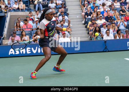 Coco Gauff (USA) tritt bei den US Open 2022 an. Stockfoto