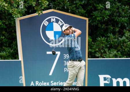 Virginia Water, Großbritannien. 08. September 2022. Sebastian Garcia Rodriguez (ESP) 7. Abschlag während der BMW PGA Championship 2022 Tag 1 im Wentworth Club, Virginia Water, Großbritannien, 8.. September 2022 (Foto von Richard Washbrooke/News Images) in Virginia Water, Großbritannien am 9/8/2022. (Foto von Richard Washbrooke/News Images/Sipa USA) Quelle: SIPA USA/Alamy Live News Stockfoto