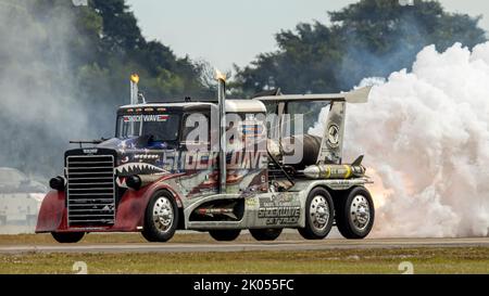 Der unglaubliche Chris Darnell bei der Stuart Air Show Stockfoto