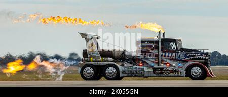 Der unglaubliche Chris Darnell bei der Stuart Air Show Stockfoto