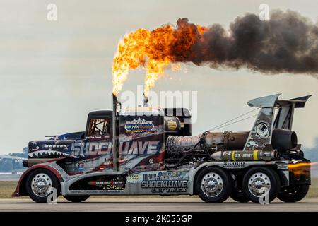 Der unglaubliche Chris Darnell bei der Stuart Air Show Stockfoto