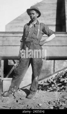 Amerikanisches Arbeiterporträt, ca. 1910. Stockfoto