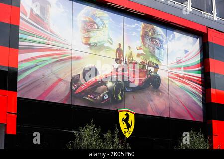 Scuderia Ferrari F1-75, Ambiente Wohnmobil während der Formel 1 Pirelli Gran Premio dâ&#x80;&#X99;Italia 2022, großer Preis von Italien 2022, 16. Runde der FIA Formel 1-Weltmeisterschaft 2022 vom 9. Bis 11. September 2022 auf dem Autodromo Nazionale di Monza, in Monza, Italien - Foto: Antonin Vincent / Dppi/DPPI/LiveMedia Stockfoto