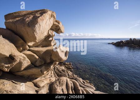 Costa rocciosa della Sardegna Stockfoto