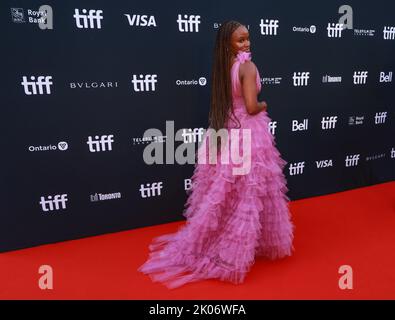 Toronto, Kanada. 9.. September 2022. Masali Baduza nimmt 2022 am Toronto International Film Festival Teil - Premiere von „The Woman King“ Kredit: Sharon Dobson/Alamy Live News Stockfoto