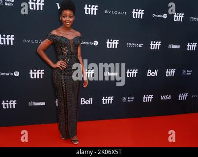 Toronto, Kanada. 9.. September 2022. Thuso Mbedu nimmt 2022 am Toronto International Film Festival Teil - 'The Woman King' Premiere Credit: Sharon Dobson/Alamy Live News Stockfoto