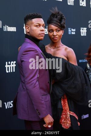 Toronto, Kanada. 9.. September 2022. John Boyega nimmt 2022 am Toronto International Film Festival Teil - Premiere von „The Woman King“ Kredit: Sharon Dobson/Alamy Live News Stockfoto