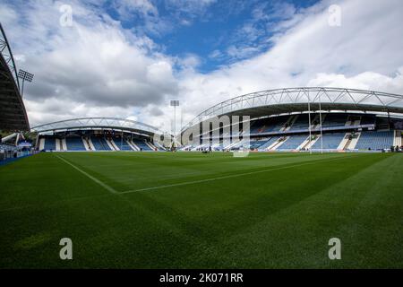 Huddersfield, Großbritannien. 10. September 2022. Allgemeiner Blick in das John Smith's Stadium vor dem Betfred Super League Spiel Huddersfield Giants gegen Salford Red Devils im John Smith's Stadium, Huddersfield, Großbritannien, 10.. September 2022 (Foto von James Heaton/News Images) in Huddersfield, Großbritannien am 9/10/2022. (Foto von James Heaton/News Images/Sipa USA) Quelle: SIPA USA/Alamy Live News Stockfoto