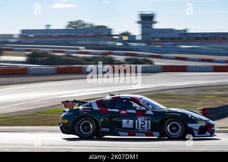 121 BURET Timothé, CAMPBELL Christopher, K-Worx, Porsche 718 Cayman GT4 RS Clubsport, Aktion beim 5.. Lauf des Championnat de France FFSA GT 2022, vom 11. Bis 13. September auf dem Circuit de Lédenon in Lédenon, Frankreich - Foto Marc de Mattia / DPPI Stockfoto