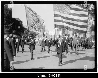 Parade auf der Pennsylvania Ave - Indiana Unit, zwischen 1910 und 1921. Stockfoto