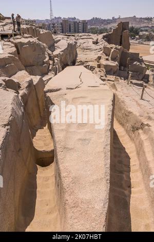 Steinbruch unfertiger Obelisk, Assuan, Ägypten Stockfoto