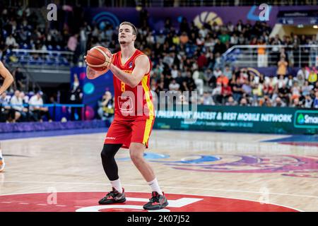 Dino Radoncic aus Montenegro in Aktion während des 7. Tages Gruppe A des FIBA EuroBasket 2022 zwischen Georgien und Montenegro in der Tbilisi Arena. Endergebnis; Montenegro 81:73 Georgien. (Foto von Nichola Muller / SOPA Images/Sipa USA) Stockfoto