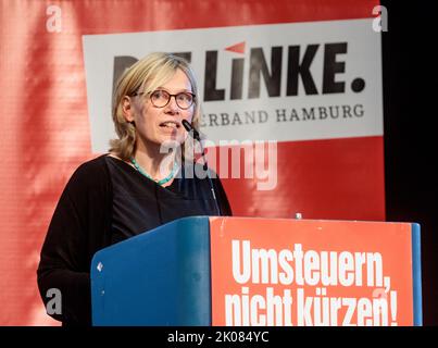 Hamburg, Deutschland. 10. September 2022. Sabine Ritter (die Linke) hält ihre Kandidatur für das Amt der Staatssprecherin auf der Landespartei-Konferenz. Quelle: Markus Scholz/dpa/Alamy Live News Stockfoto