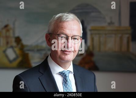 Berlin, Deutschland. 07. September 2022. Guido Beermann (CDU), Brandenburgs Minister für Infrastruktur und Raumordnung, fotografiert vor Beginn eines Interviews mit dpa. Quelle: Soeren Stache/dpa/Alamy Live News Stockfoto