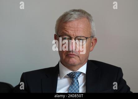 Berlin, Deutschland. 07. September 2022. Guido Beermann (CDU), Brandenburgischer Minister für Infrastruktur und Raumordnung, nahm im Interview mit der dpa auf. Quelle: Soeren Stache/dpa/Alamy Live News Stockfoto