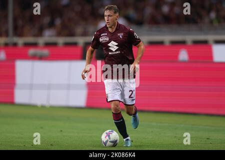 Turin, Italien, 5.. September 2022. Mergim Vojvoda vom FC Turin während des Spiels der Serie A im Stadio Grande Torino, Turin. Bildnachweis sollte lauten: Jonathan Moscrop / Sportimage Stockfoto