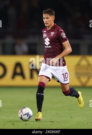 Turin, Italien, 5.. September 2022. Sasa Lukic vom FC Turin während des Spiels der Serie A im Stadio Grande Torino, Turin. Bildnachweis sollte lauten: Jonathan Moscrop / Sportimage Stockfoto