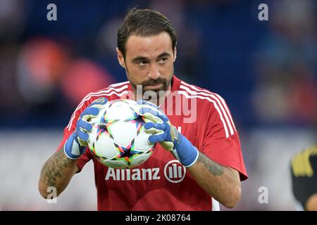 PARIS - FC Juventus Torwart Carlo Pinsoglio während des UEFA Champions League-Spiels zwischen Paris Saint-Germain und dem FC Juventus am 6. September 2022 im Parc des Princes in Paris, Frankreich. ANP / Dutch Height / GERRIT VAN COLOGNE Stockfoto