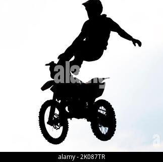 Silhouette eines Bikers Stockfoto