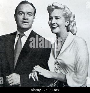 Marilyn Maxwell und Bob hoffen auf den Comedy-Film Militärpolizisten. Marvel Marilyn Maxwell (3. August 1921 - 20. März 1972) war eine amerikanische Schauspielerin und Entertainerin. Leslie Townes 'Bob' Hope KBE KC*SG (29. Mai 1903 - 27. Juli 2003) war eine britisch-amerikanische Komikerin, Varietänerin, Schauspielerin, Sängerin und Tänzerin Stockfoto