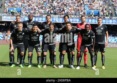 Neapel, Italien. 10. Sep, 2022. la Formazione dello Spezia während der Serie Ein Spiel zwischen SSC Napoli und Spezia Calcio im Diego Armando Maradona Stadium ( Foto Agostino Gemito) Kredit: Unabhängige Fotoagentur/Alamy Live News Stockfoto