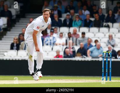 London, Großbritannien. 10. September 2022. Ollie Robinson beim Test Match Series (Tag 3 von 6 ) Spiel zwischen England und Südafrika auf dem Kia Oval Ground, am 10.. September 2022 in London, Großbritannien. Quelle: Action Foto Sport/Alamy Live News Stockfoto