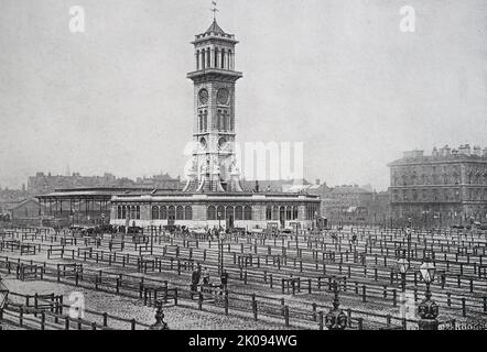 Der Viehmarkt (später Caledonian Market), gleich neben der Caledonian Road in der Gemeinde Islington (heute London Borough of Islington), wurde von der City of London Corporation erbaut und im Juni 1855 von Prinz Albert eröffnet. Der Markt war eine Ergänzung zum Fleischmarkt in Smithfield und wurde gegründet, um die Schwierigkeiten bei der Bewirtschaftung von Lebendvieh bei diesem letzteren zu beseitigen. Stockfoto